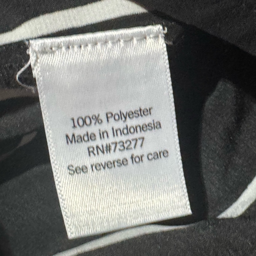 Nine West Black and White Geometric Button Down Shirt - Picture 4 of 5